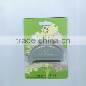 LTS-1 Plastic Cashmere Comb Wool Comb With Custom Logo Blister Crad Packing thumbnail-3