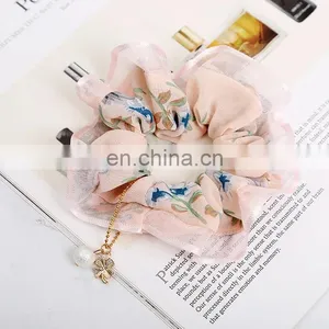 Women Vintage Big Bowknot Scrunchies With Pearl Print Flower Hair Ties Hair Holder Rubber Bands Gum For Hair thumbnail-5