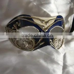 Cosplay Party Mask Predator Mask Gold and Silver Party Popper and Mask thumbnail-1