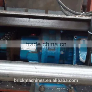 QT4-25 Different Raw Material Facing Brick Production Line Based on High Pressure Brick Making Hydraulic Machine thumbnail-4