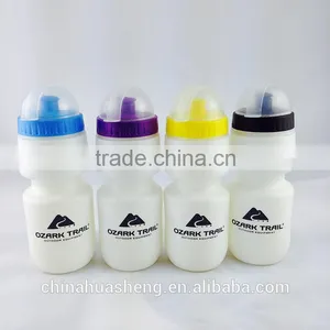Promotion Bottles Custom Color PE Plastic Water Bottles BPA Free Sport Bottle S thumbnail-2