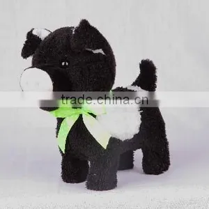 Black Walking and Nodding Pig thumbnail-1