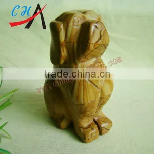 Dogs Crafts Made With Carving Animal thumbnail-3
