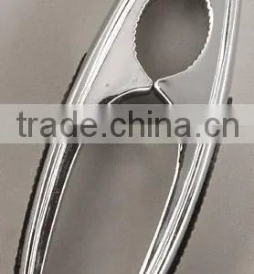 The Hot Selling Zinc Alloy Plated Chrome Manual Nut Crackers thumbnail-1