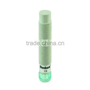 M12 Plug Series DC 3-wire Capacitive Proximity Sensor With Plastic Cylindrical Housing thumbnail-2