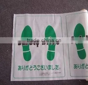 Plastic Car Floor Mat With Colored Print thumbnail-2
