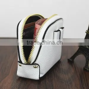 First Genuine Leather Bow Leather Purse Makeup Cosmetic Bag Shell thumbnail-3