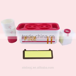 New Design Auto Toothpaste Dispenser Toothbrush Holder Set thumbnail-4