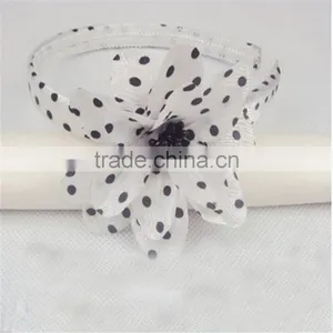 Hair Band With Flower thumbnail-6