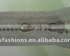 5# Silvery Metal Teeth Zipper thumbnail-1