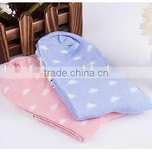 High Quality Love Heart Design Soft Cotton Women Socks thumbnail-6
