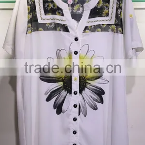 Short Sleeve Chiffon Blouse With Big and Small Daisies for Fat Women thumbnail-1