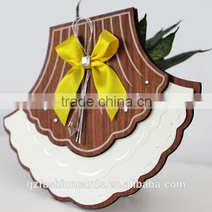 2014 New Design Luxury Wooden Wedding Cards thumbnail-1