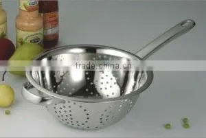 Stainless Steel Strainer thumbnail-1
