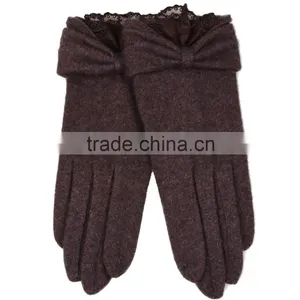 Cold Proof Touchscreen Cashmere Gloves thumbnail-1