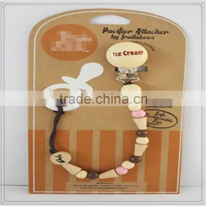 Hotsale Round Wooden Baby Pacifier Clip With Competitive Price thumbnail-1