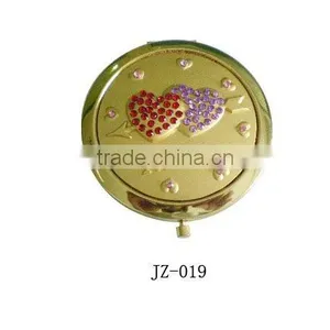 Round Metal Mirror Printed With Red Heart thumbnail-1