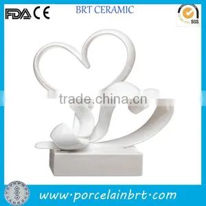 Porcelain Hearts in Love Precious Wedding Cake Top thumbnail-1