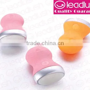 Face Roller (Vibrating / Waterproof) thumbnail-1
