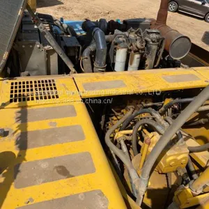 USED KOMATSU PC450 JAPAN CRAWLER EXCAVATOR thumbnail-4