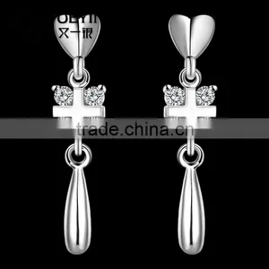 Fashion Style With Diamond Cross Sliver Plated Earrings thumbnail-2