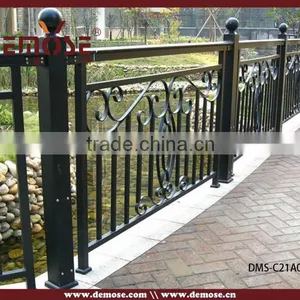 Beautiful Aluminium Glass Profil Fence Manufacturer thumbnail-3