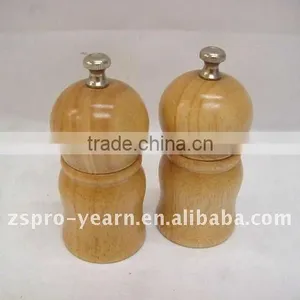 Small Wooden Pepper Salt Mill Grinder With Classic Design thumbnail-1