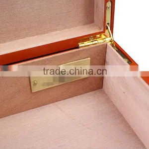Chinese Factories Wholesale Custom Luxurious Wooden Cigar Box, Portable Gift Box thumbnail-3