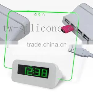 Memo Board Digital Alarm Clock With Phone Charrger thumbnail-5