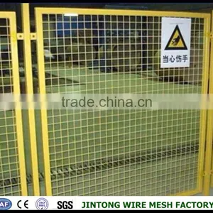 Iron Metal Welded Fence / Metal Fencing Gate/welded Fence Gate thumbnail-5