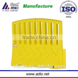 2014 New Yellow Garden Safety Plastic Traffic Barrier Manufacturers thumbnail-1