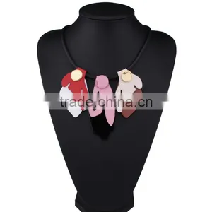 The New Big Brand Colorful Arcylic Leaf Pendant Necklace for Womens thumbnail-1