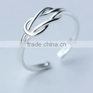 F20062NSilver Simple Line Double Knot Diamond Flexible Ring thumbnail-1