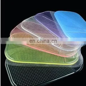 Sillicone Anti Slip Car Dashboard Sticky Pad thumbnail-1