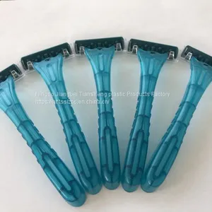 TS-C215(3) DISPOSABLE RAZOR thumbnail-1