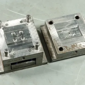 China High Quality Mold Maker Injection Mould Oem Rubber Mold thumbnail-2