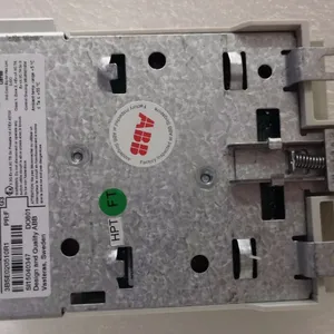 ABB DI803 3BSE022362R1 Digital Input 230V 8 ch Module thumbnail-3