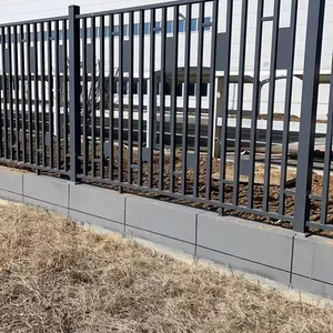 2.5mm Thickness Zinc Steel Guardrail With 80µm Galvanized Coating for Road Safety thumbnail-1