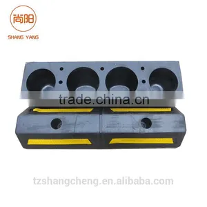 495*142*90mm High Strength Rubber Parking Stoppers thumbnail-1