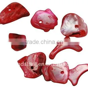 Sea Shell Beads, Dyed, Red, About 10~17x9~14x1~4mm, Hole: 2mm, About 1550pcs/500g(BSHE-S068-1) thumbnail-1
