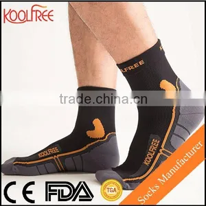 Men Compression Custom/Wholesale Elite Basketball Socks thumbnail-4