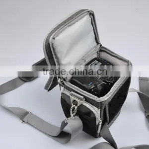 2015 Hot Sale CADEN Lightweight Durable Nylon Camera Shoulder Bag thumbnail-6