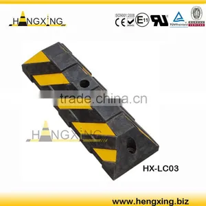 HX-LC03 Rubber Parking Curbs thumbnail-1