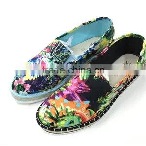 Young Fashion Unisex Casual Shoes, Beautiful and Cool Casual Shoes thumbnail-1