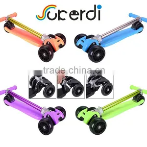 New Year Gift 3 Big PU Wheel Foldable CE EN71maxi Micro Wholesale Kids Kick Scooter Fairing thumbnail-1