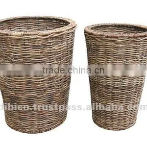 Round Natural Material Basket Set of 2pcs/ Round Flower Pot With Plastic Pot Insert Design 2012 thumbnail-1