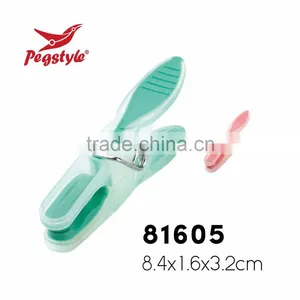 Promotional and Hot Selling New Style Colored Plastic TPR Laundry Clothes Peg thumbnail-1