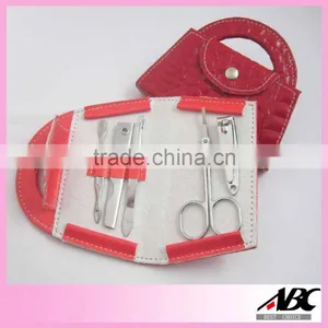 Cute Carry Bag Shape Manicure And Pedicure Set thumbnail-1