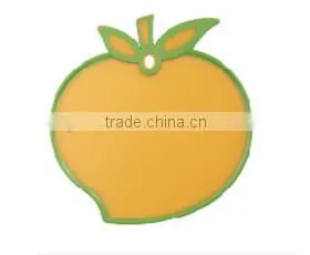 Beautiful Shaped Plastic Cutting Board Bread Board With Hanging Hole thumbnail-4