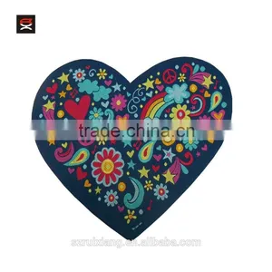 Heart Shaped Flower Spot Woven Label Woven Patch thumbnail-1